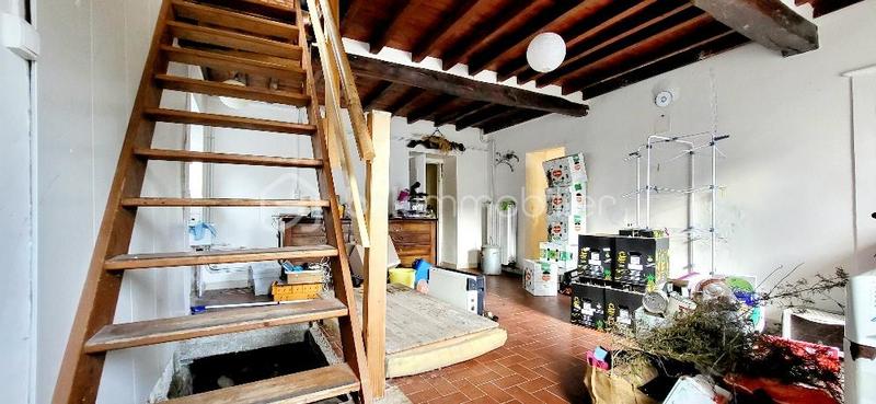 Maison - 192 m² - 9 pièces