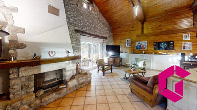 Maison ancienne - 190 m² - 6 pièces