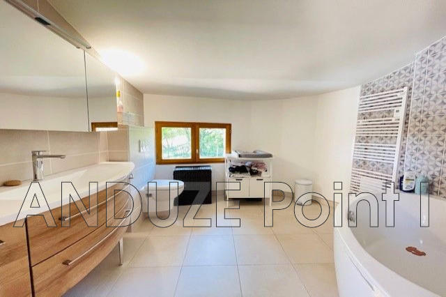 Maison - 138 m² - 4 pièces