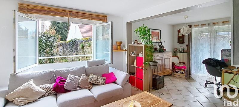 Maison - 202 m² - 8 pièces