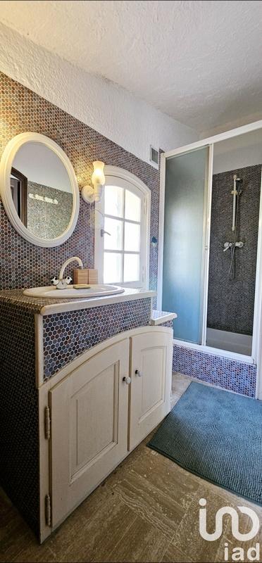 Maison - 212 m² - 7 pièces