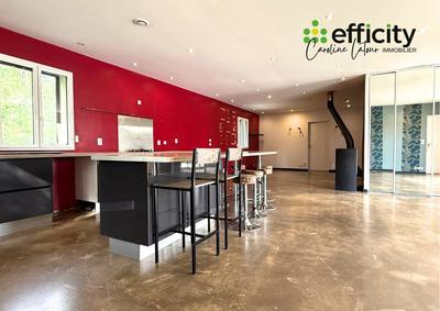 Maison - 152 m² - 6 pièces