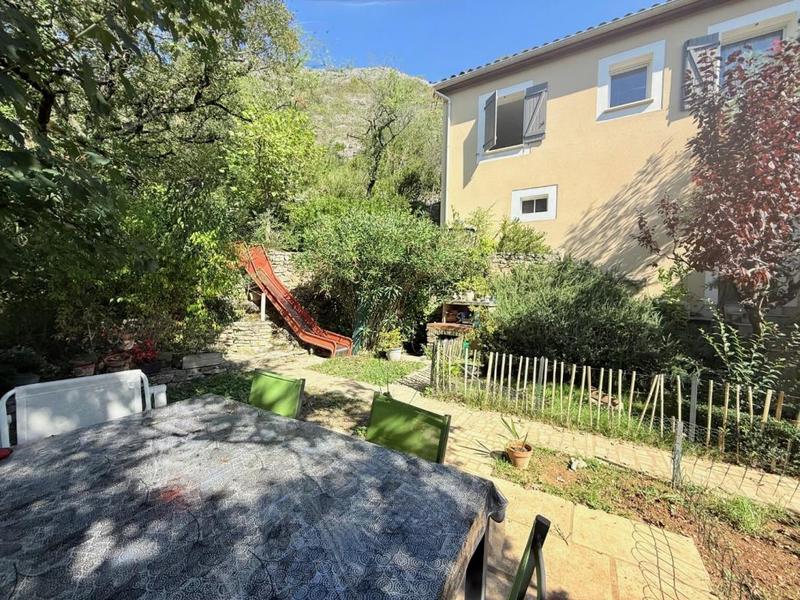 Maison de village - 105 m² - 5 pièces