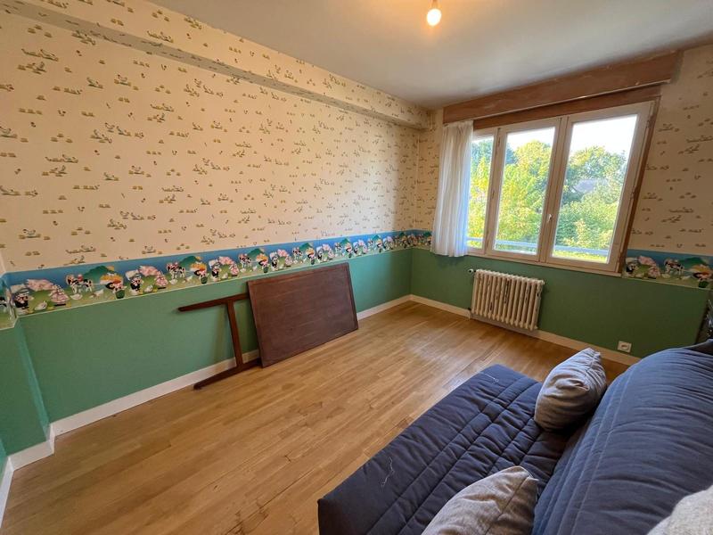 Maison - 230 m² - 10 pièces