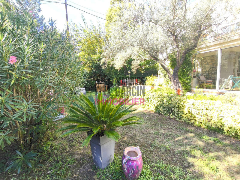 Maison - 111 m² - 6 pièces