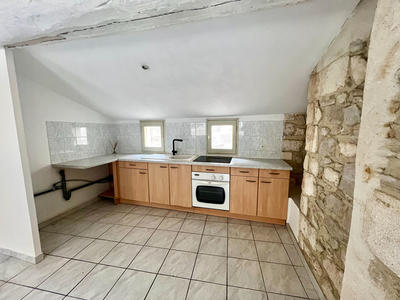 Appartement - 87 m² - 3 pièces