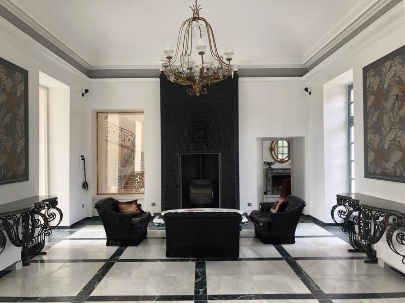 Manoir - 1 500 m² - 22 pièces