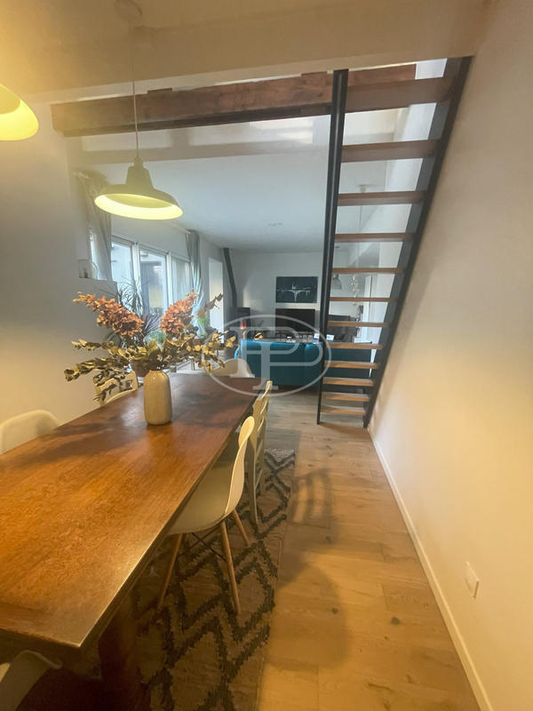 Maison contemporaine - 167 m² - 5 pièces