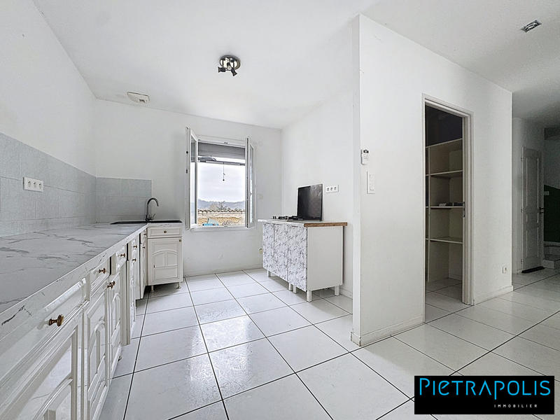 Maison - 148 m² - 7 pièces