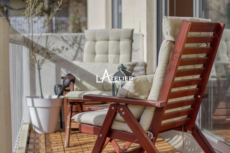 Appartement - 100 m² - 5 pièces