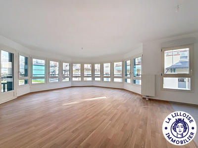 Appartement - 95 m² - 4 pièces