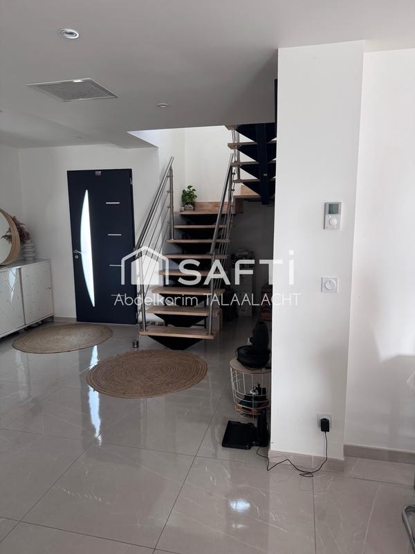 Maison - 143 m² - 5 pièces