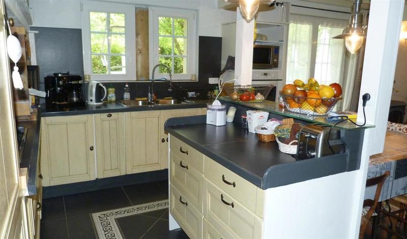 Maison - 185 m² - 8 pièces