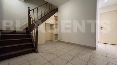 Maison - 127 m² - 6 pièces