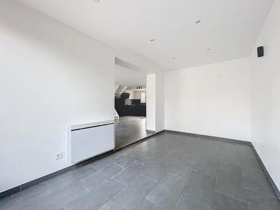 Maison - 119 m² - 6 pièces