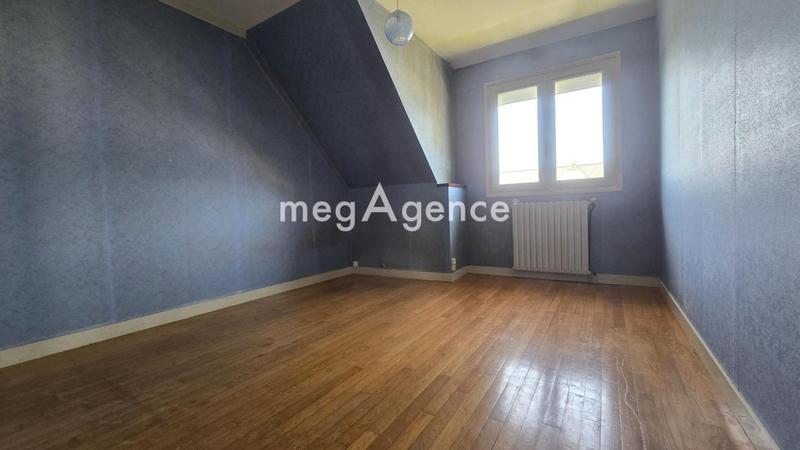 Maison - 145 m² - 8 pièces