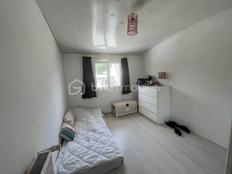 Pavillon - 150 m² - 6 pièces