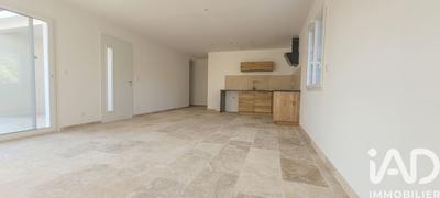 Maison - 93 m² - 5 pièces