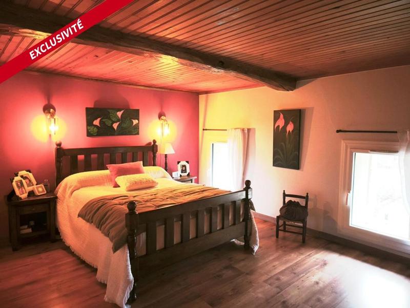 Maison en pierre - 187 m² - 6 pièces