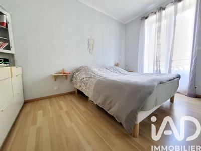 Appartement - 75 m² - 3 pièces