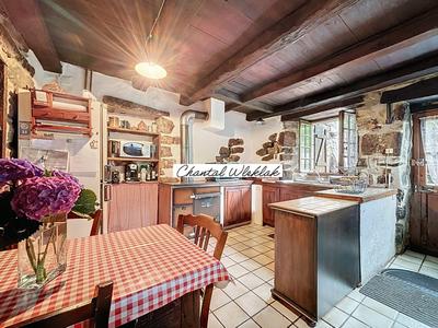 Maison - 98 m² - 5 pièces