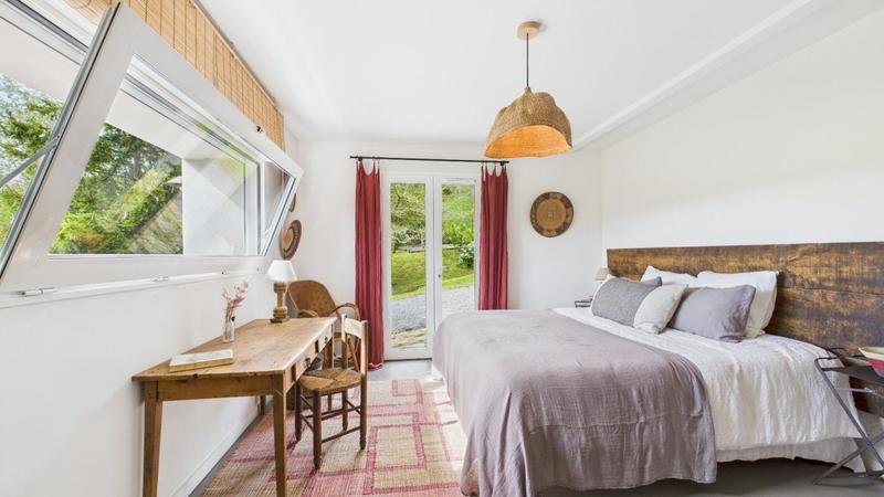 Propriété - 770 m² - 15 pièces