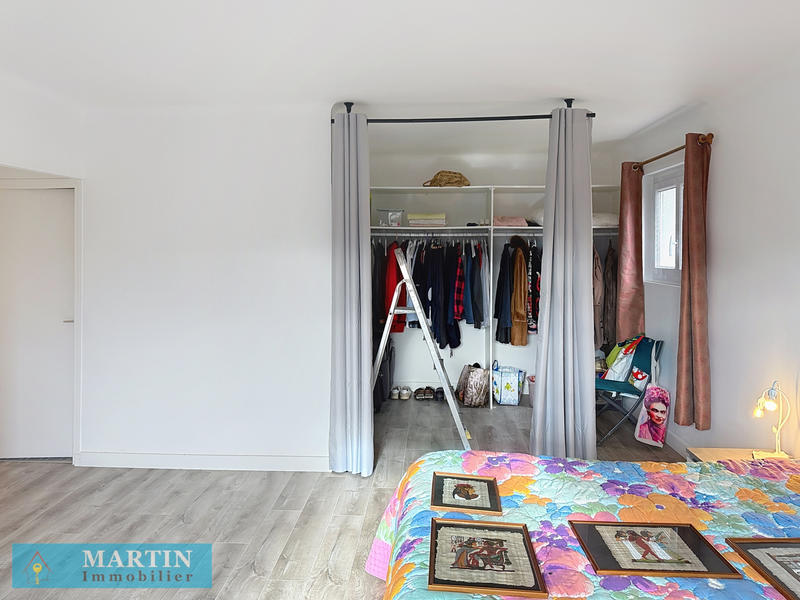 Maison - 304 m² - 7 pièces