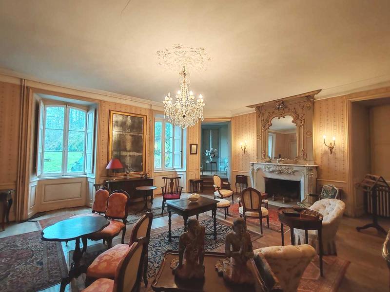 Maison de domaine - 510 m² - 21 pièces