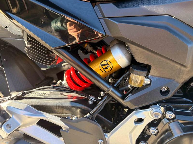 Bmw F900xr Triple Black