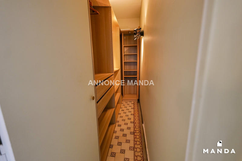 Appartement - 75 m² - 2 pièces