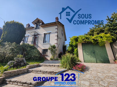 Maison - 91 m² - 4 pièces