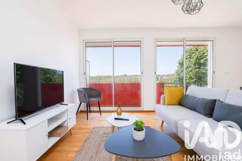 Appartement - 98 m² - 5 pièces