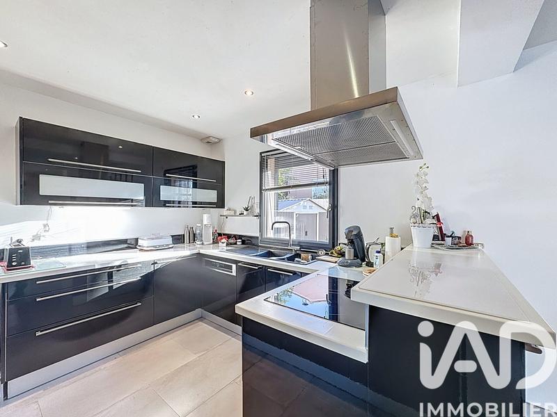 Maison - 100 m² - 4 pièces