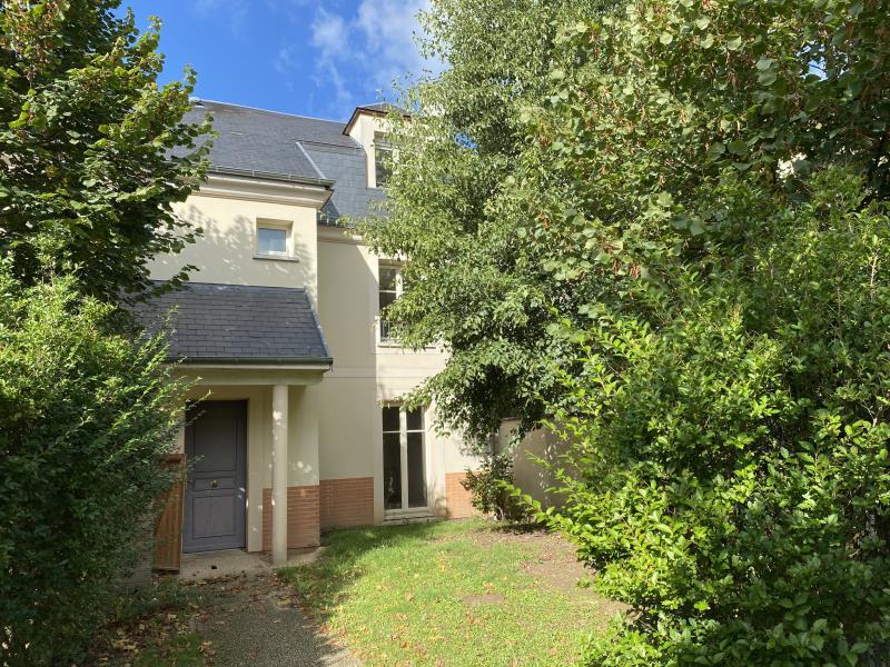 Maison - 104 m² - 4 pièces