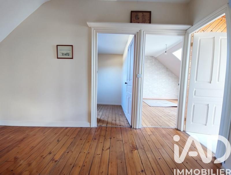 Maison - 145 m² - 7 pièces