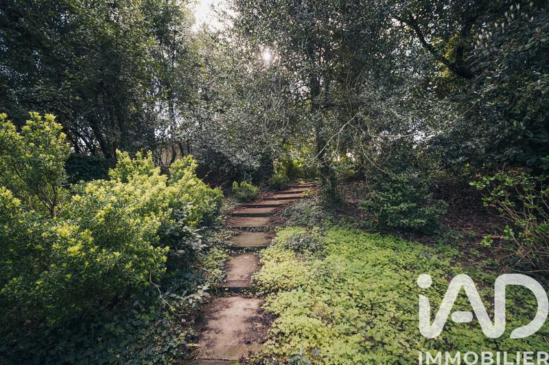 Maison - 147 m² - 6 pièces