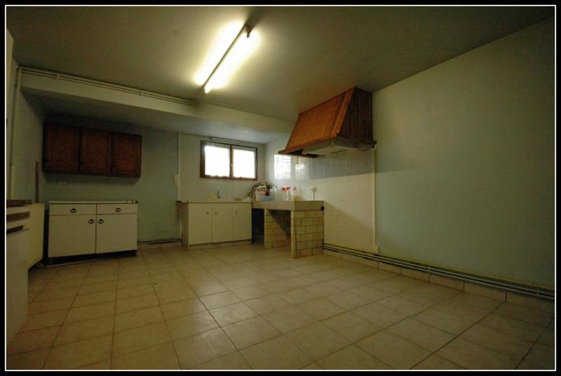 Maison de ville - 200 m² - 6 pièces