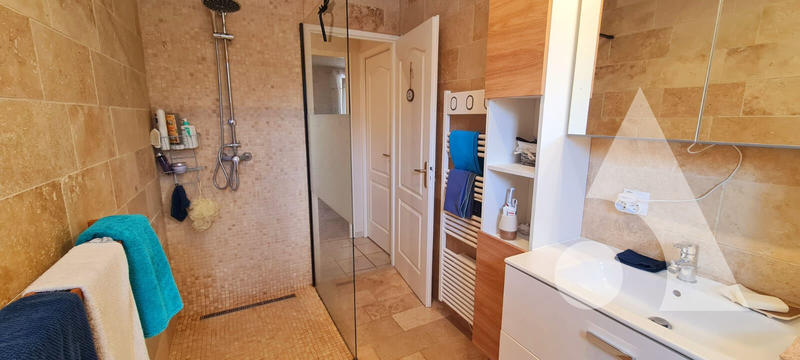 Maison - 139 m² - 5 pièces