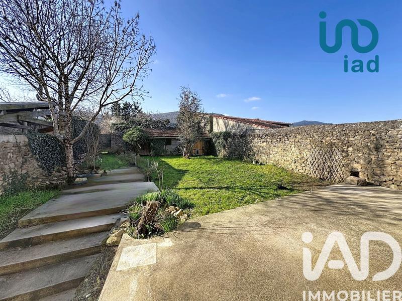 Maison de village - 200 m² - 9 pièces