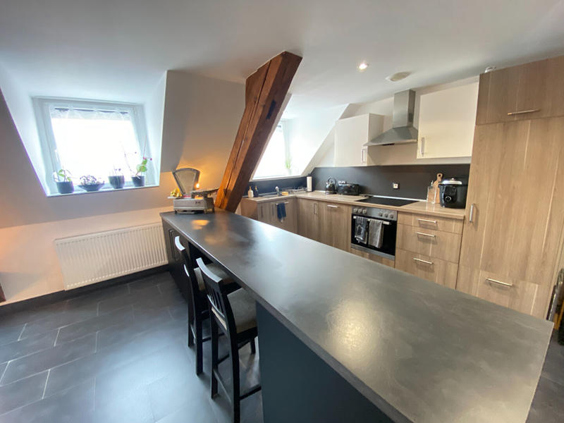 Appartement - 90 m² - 3 pièces