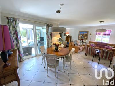 Maison - 221 m² - 9 pièces