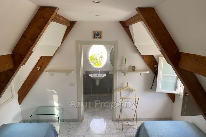 Appartement - 115 m² - 4 pièces