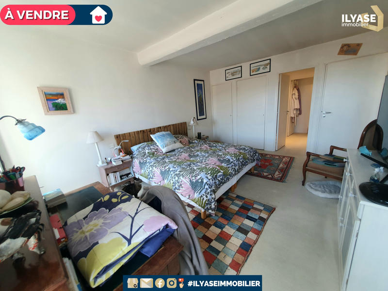 Triplex - 203 m² - 6 pièces