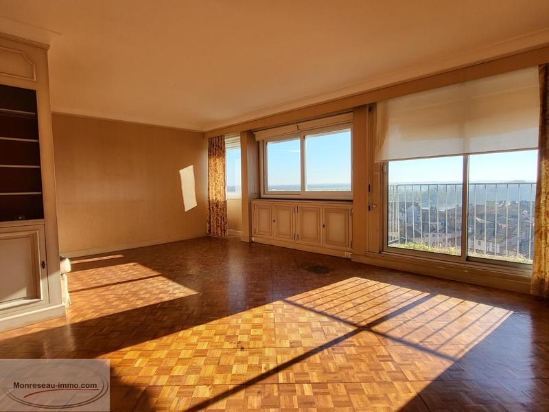 Appartement - 96 m² - 4 pièces