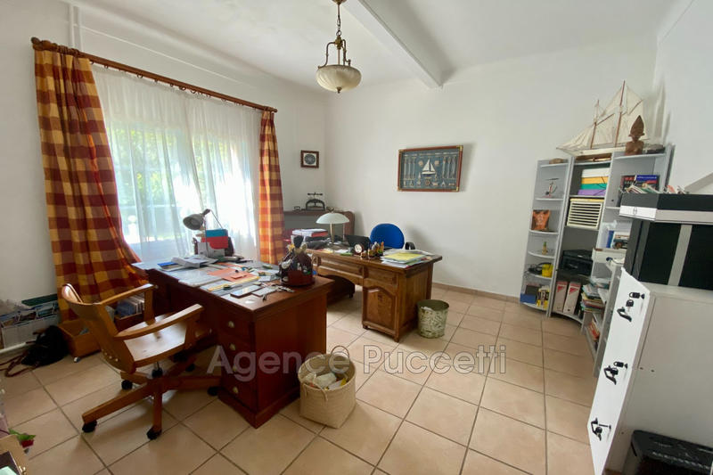Villa - 160 m² - 6 pièces