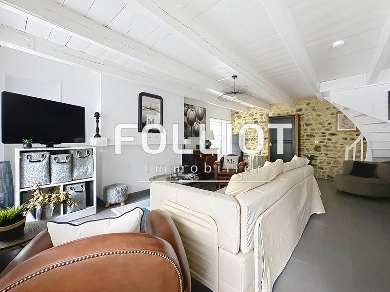 Maison - 120 m² - 5 pièces