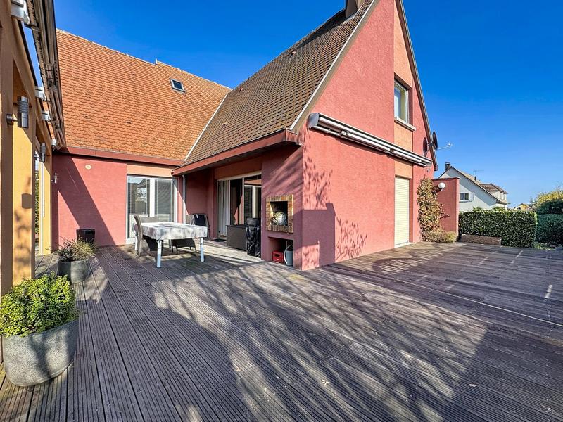 Maison - 174 m² - 7 pièces