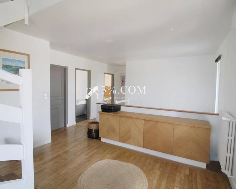 Maison - 191 m² - 6 pièces