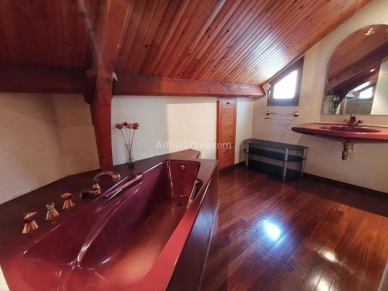 Maison - 135 m² - 6 pièces