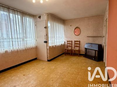 Maison de ville - 69 m² - 4 pièces